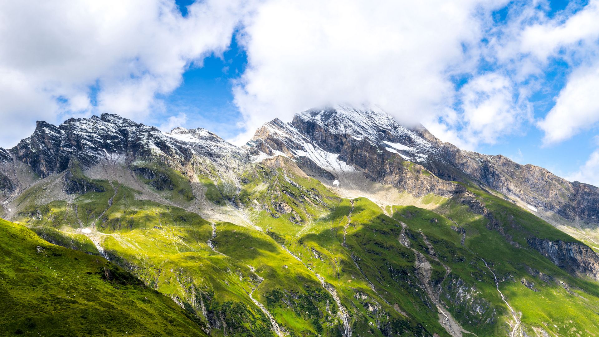 Download wallpaper 1920x1080 mountains, landscape, nature, fog full hd