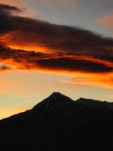 Preview wallpaper mountains, landscape, sky, evening, dark