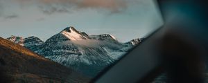 Preview wallpaper mountains, landscape, view, car, overview