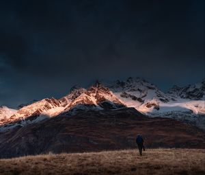 Preview wallpaper mountains, man, alone, nature, travel