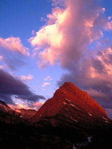 Preview wallpaper mountains, montana, clouds, sky, evening, national park