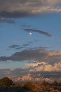 Preview wallpaper mountains, moon, sky, clouds, distance