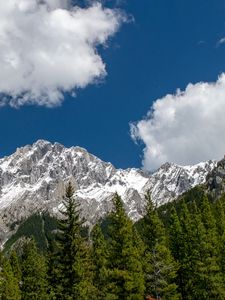 Preview wallpaper mountains, mountain range, peaks, trees, clouds