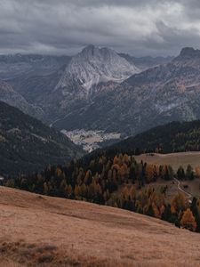 Preview wallpaper mountains, mountain range, slopes, forest, landscape