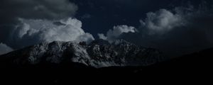 Preview wallpaper mountains, night, clouds, peaks