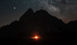 Preview wallpaper mountains, night, starry sky, darkness, fire