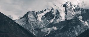 Preview wallpaper mountains, peak, aerial view, forest, fog, clouds