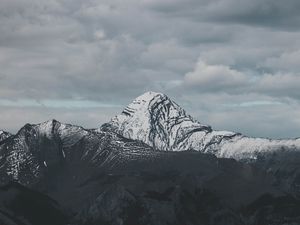 Preview wallpaper mountains, peak, clouds, shadow, landscape