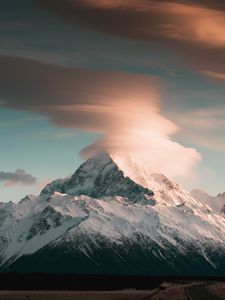 Preview wallpaper mountains, peak, clouds, snowy, landscape