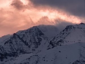 Preview wallpaper mountains, peak, pink, snow