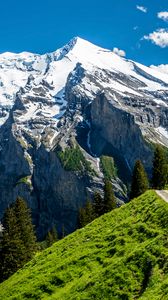 Preview wallpaper mountains, peak, slope, rocks, snow, snowy