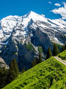 Preview wallpaper mountains, peak, slope, rocks, snow, snowy