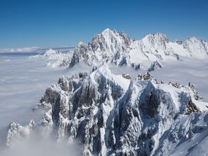 Preview wallpaper mountains, peak, snow, snowy, clouds