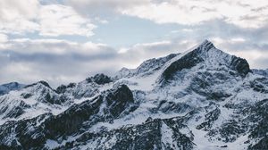 Preview wallpaper mountains, peak, snow, snowy, sky, clouds