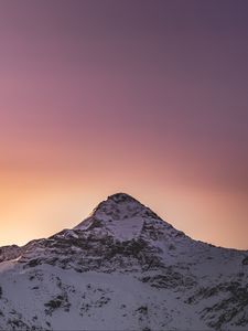 Preview wallpaper mountains, peak, snow, snowy, sunset