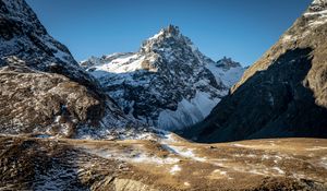 Preview wallpaper mountains, peak, snow, nature, landscape