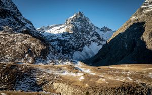 Preview wallpaper mountains, peak, snow, nature, landscape