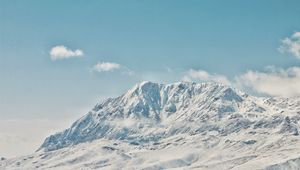 Preview wallpaper mountains, peak, snowy