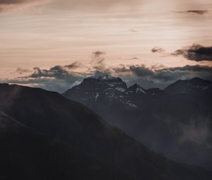 Preview wallpaper mountains, peaks, clouds, fog, dusk