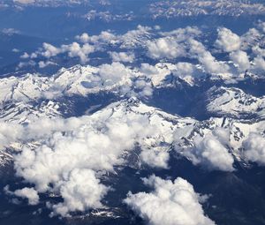 Preview wallpaper mountains, peaks, clouds, snow, landscape