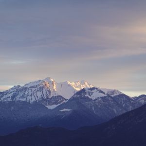 Preview wallpaper mountains, peaks, dusk, landscape, nature