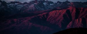 Preview wallpaper mountains, peaks, fog, night, snowy, usa