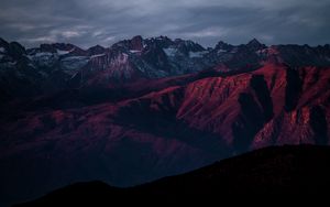 Preview wallpaper mountains, peaks, fog, night, snowy, usa