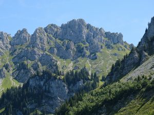 Preview wallpaper mountains, peaks, relief, trees, landscape, nature