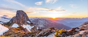Preview wallpaper mountains, peaks, relief, rays, horizon