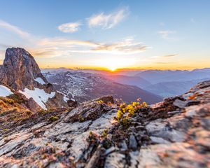 Preview wallpaper mountains, peaks, relief, rays, horizon
