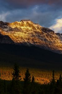 Preview wallpaper mountains, peaks, rock, rays, forest