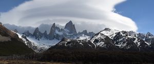 Preview wallpaper mountains, peaks, rocks, trees, cloudy