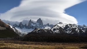 Preview wallpaper mountains, peaks, rocks, trees, cloudy