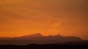 Preview wallpaper mountains, peaks, silhouette, sunset