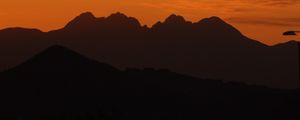 Preview wallpaper mountains, peaks, silhouettes, dawn