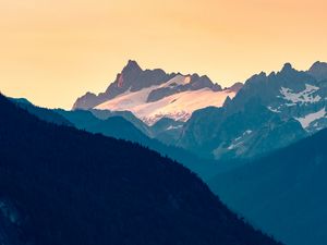 Preview wallpaper mountains, peaks, sky, canada