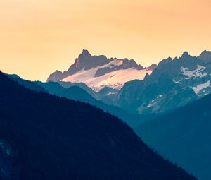 Preview wallpaper mountains, peaks, sky, canada