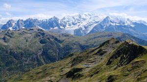 Preview wallpaper mountains, peaks, snow, grass, clouds