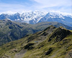 Preview wallpaper mountains, peaks, snow, grass, clouds