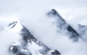 Preview wallpaper mountains, peaks, snow, fog