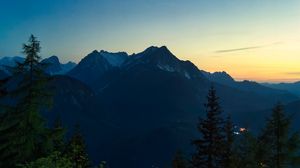Preview wallpaper mountains, peaks, snowy, bushes