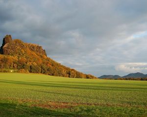 Preview wallpaper mountains, plain, clouds, grass, green, trees, shadow