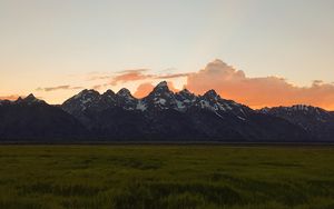 Preview wallpaper mountains, plain, landscape, peaks, twilight