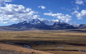 Preview wallpaper mountains, plain, sky, clouds, water