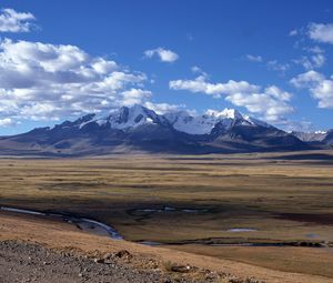 Preview wallpaper mountains, plain, sky, clouds, water