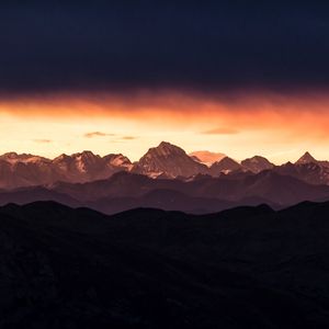 Preview wallpaper mountains, relief, dusk, nature, landscape