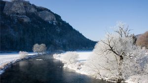 Preview wallpaper mountains, river, trees, snow, hoarfrost, rocks, turn