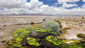 Preview wallpaper mountains, river, valley, moss, current