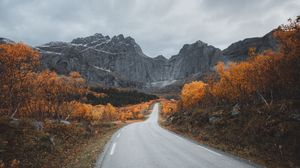Preview wallpaper mountains, road, autumn, landscape