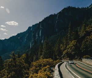 Preview wallpaper mountains, road, car, movement